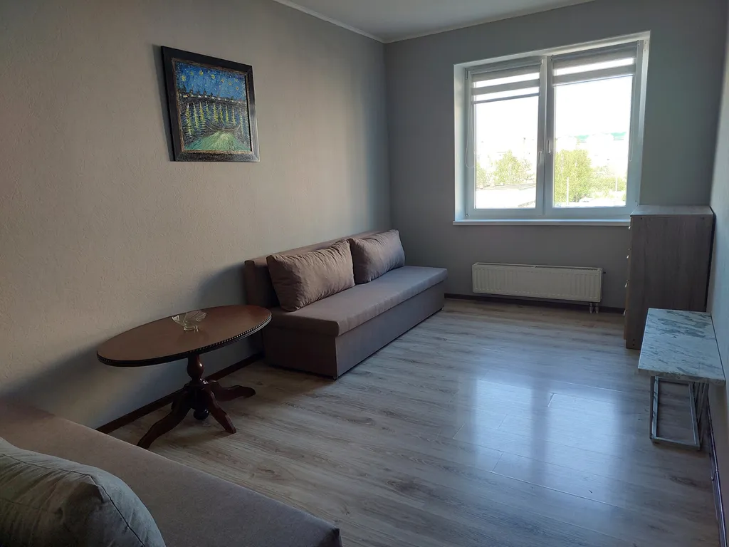 Квартира 1-комнатная квартира с хорошей транспортной доступностью — Калининград