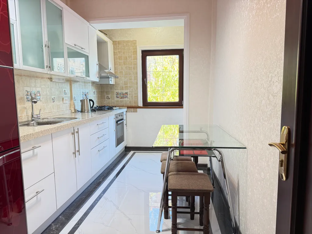 Квартира Chekhov apartment — аренда посуточно в Ташкент