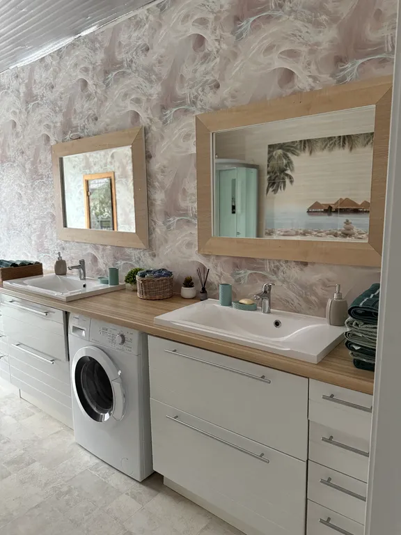 Просторный уютный коттедж