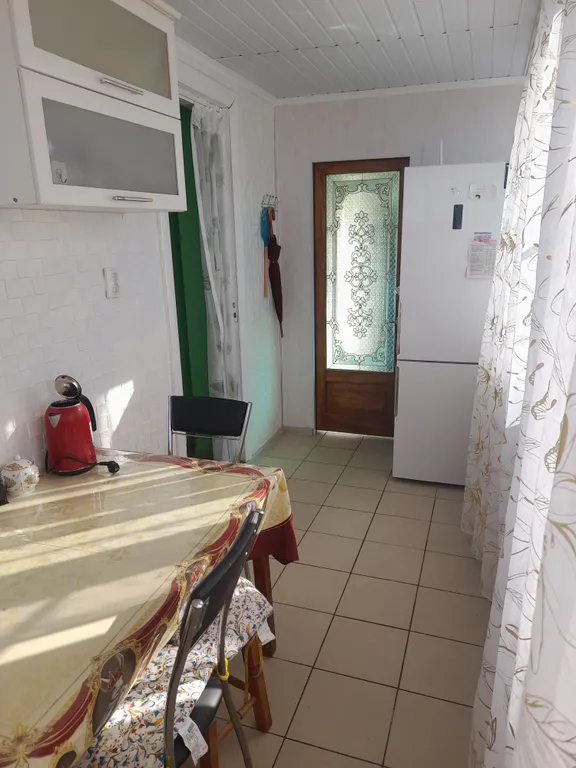 10 минут и вы у моря, уютная комната для вас, на 4 человек