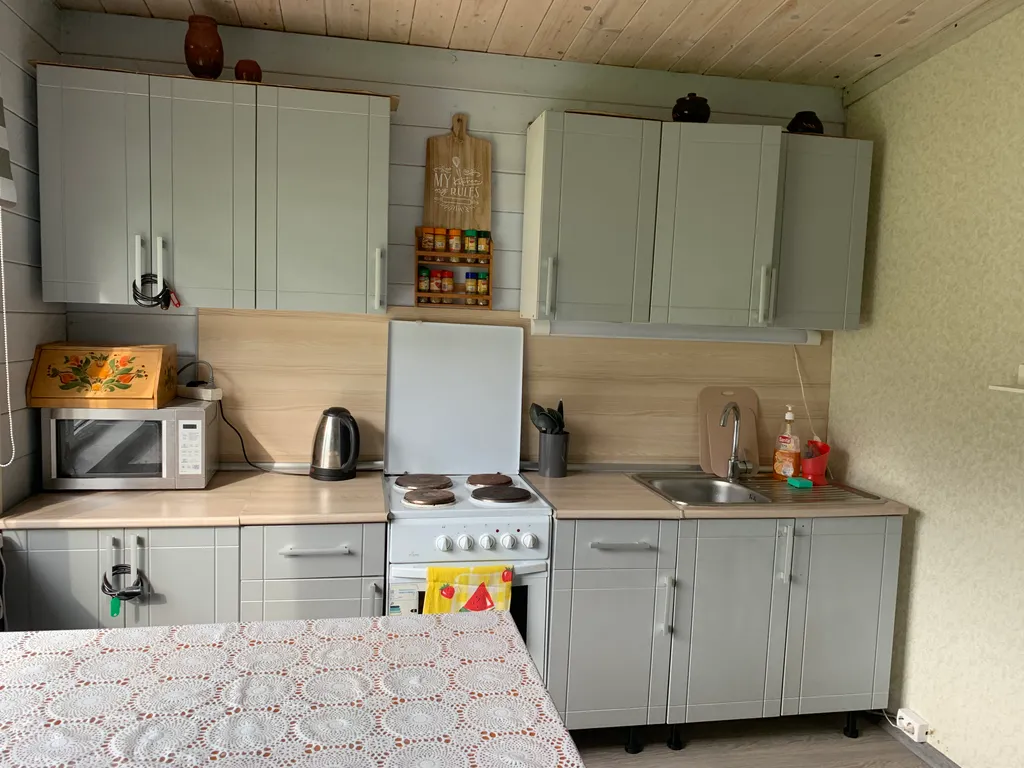 Дом на берегу озера