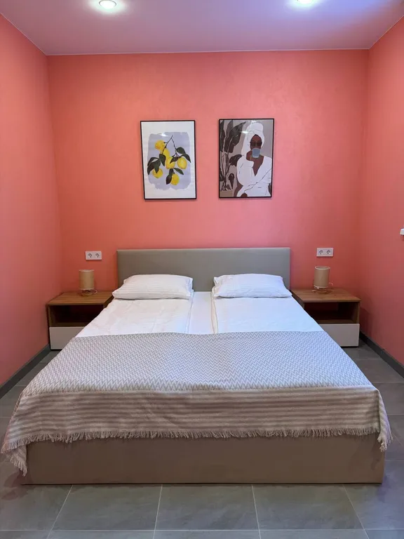 Коттедж Новый коттедж с видом на лес и в трех минутах от озера — Мга