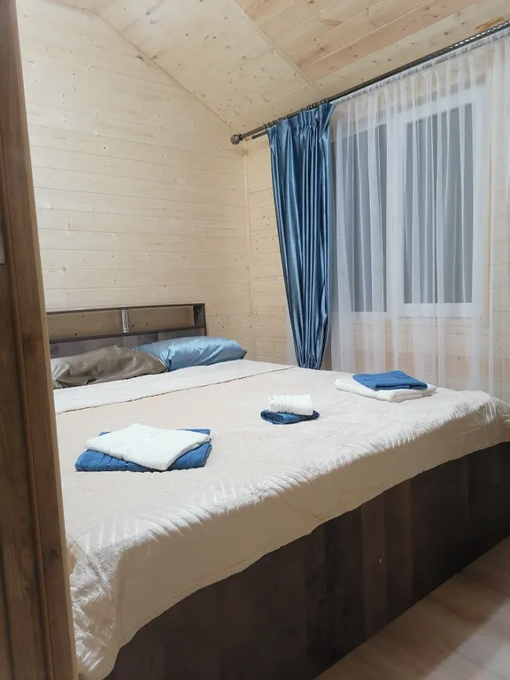 Коттедж Барнхаус с видом на красивый пейзаж Домбайских гор — Теберда