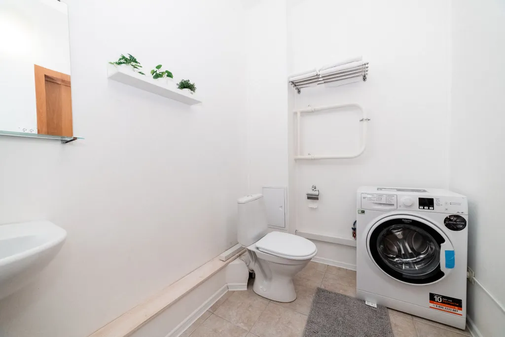 Квартира 1-комнатная большая квартира на против ТРЦ Планета — Красноярск