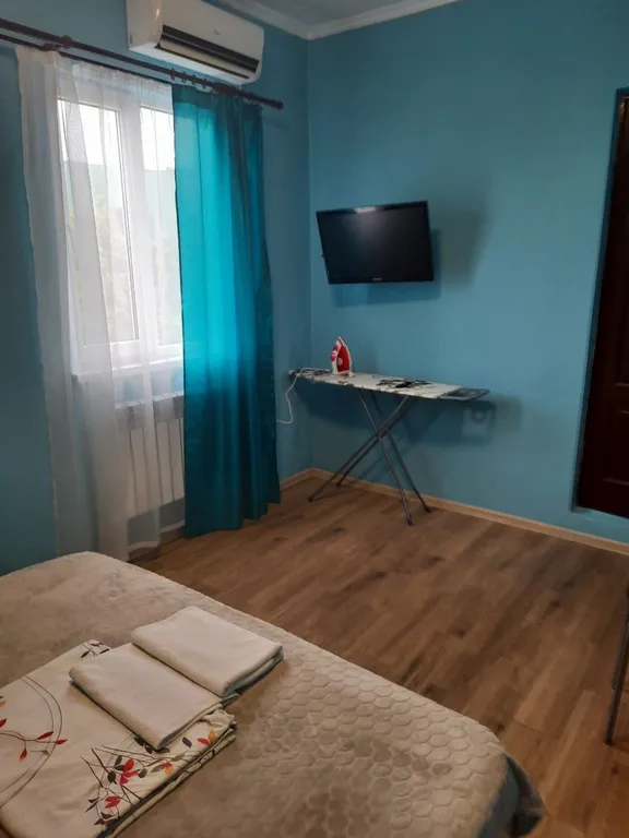 Квартира Квартира Семейный двухкомнатный номер с кухней на четверых гостей — Адлер