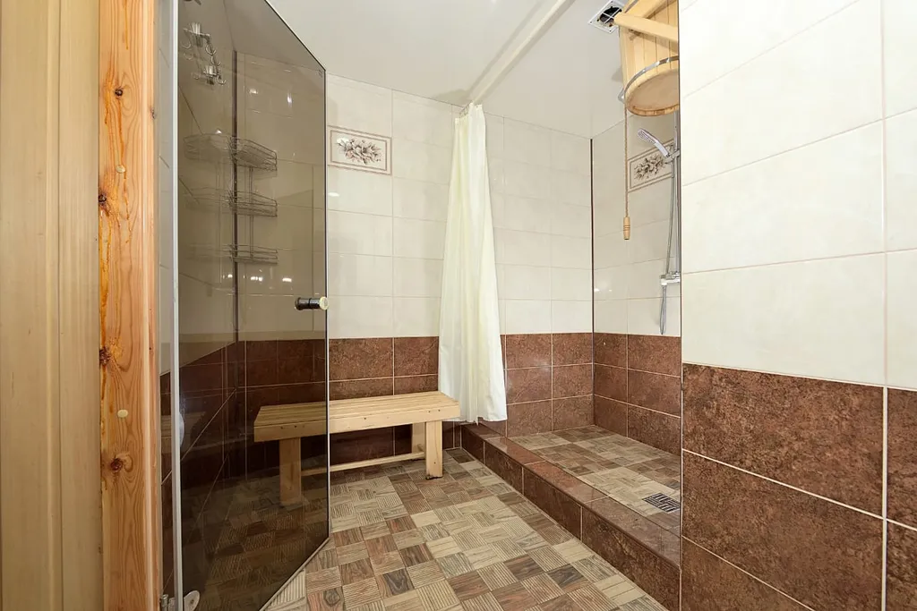 Большой, уютный семейный дом