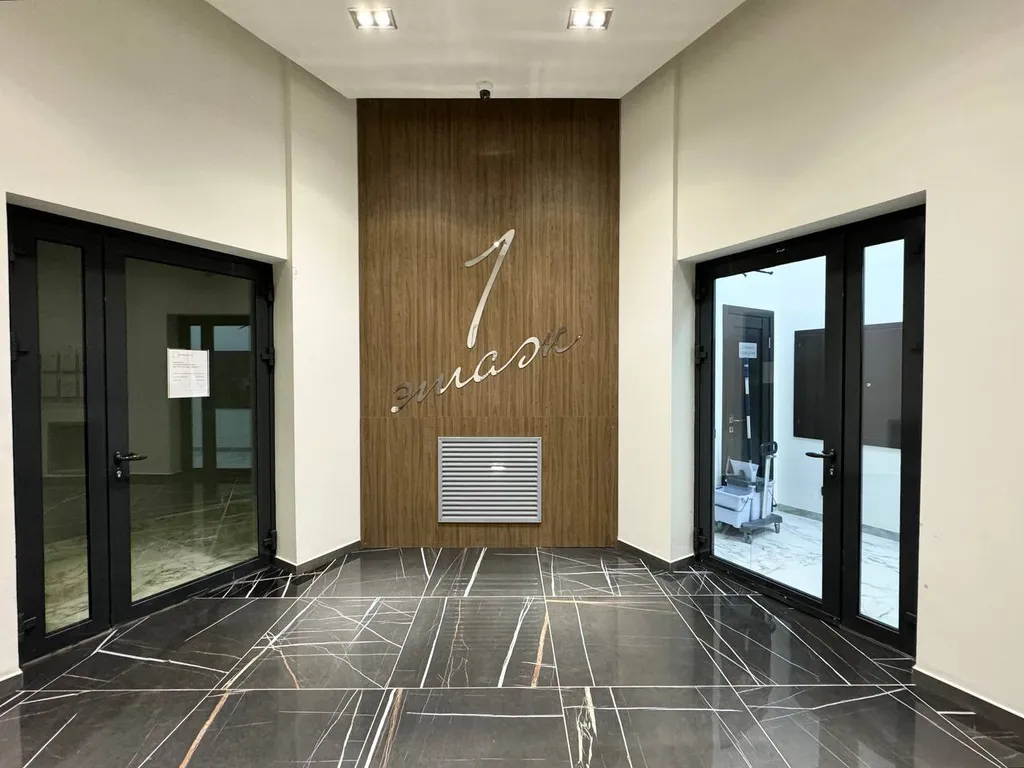 Апартамент с видом на горы и море