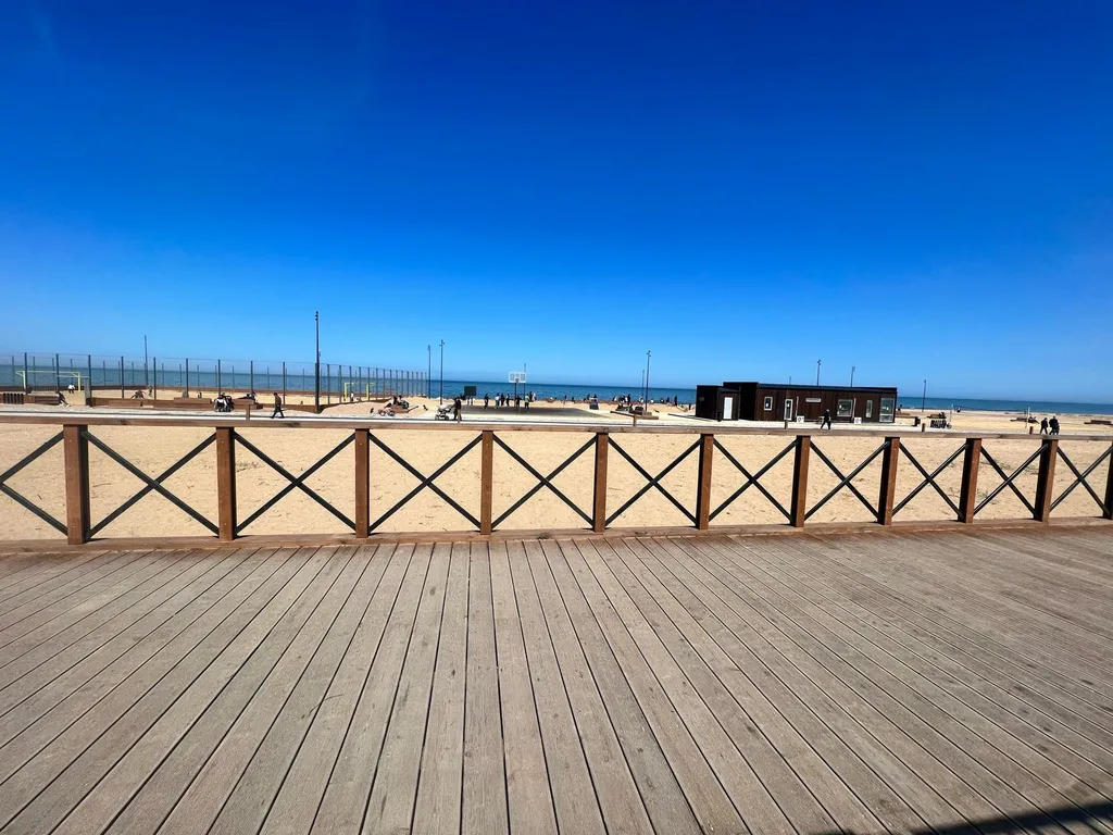 Квартира 2-комнатная Квартира — Махачкала