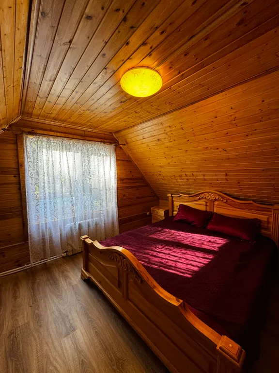 Дом с дровяной баней, самый ближайший к горнолыжному курорту Сорочаны