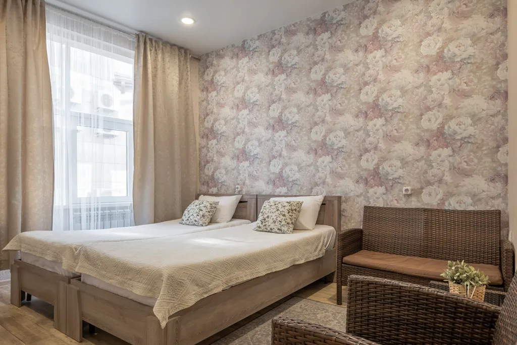 Небольшой апартамент у Дендрария и Цирка с раздельными кроватями