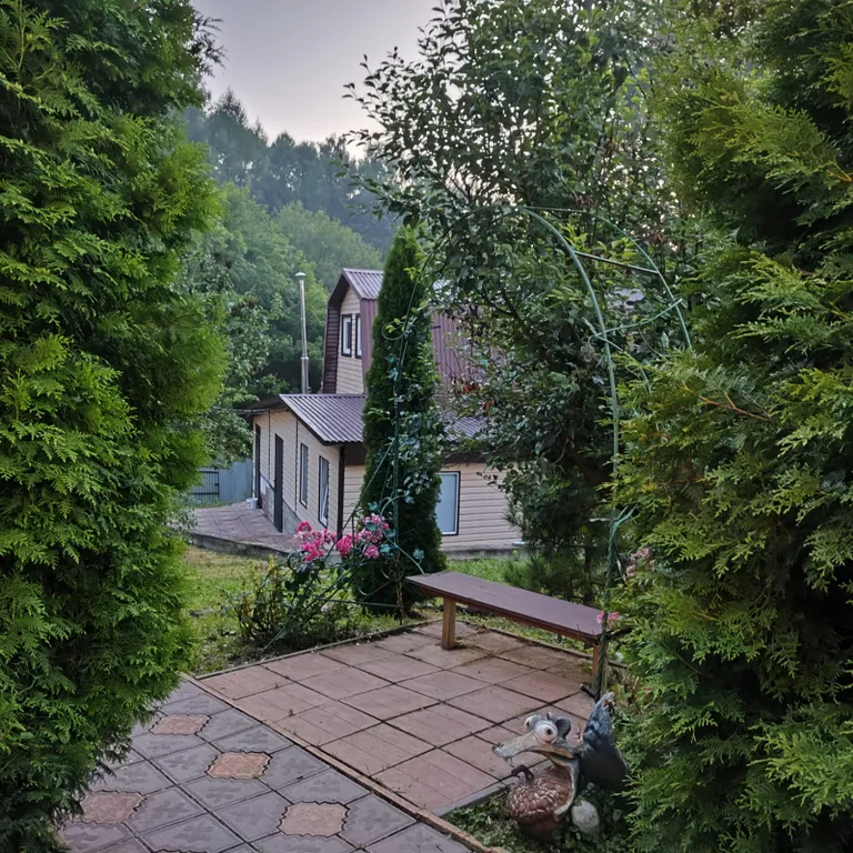 Коттедж Отдых в домике у леса (баня и джакузи входят в стоимость) — Кашира