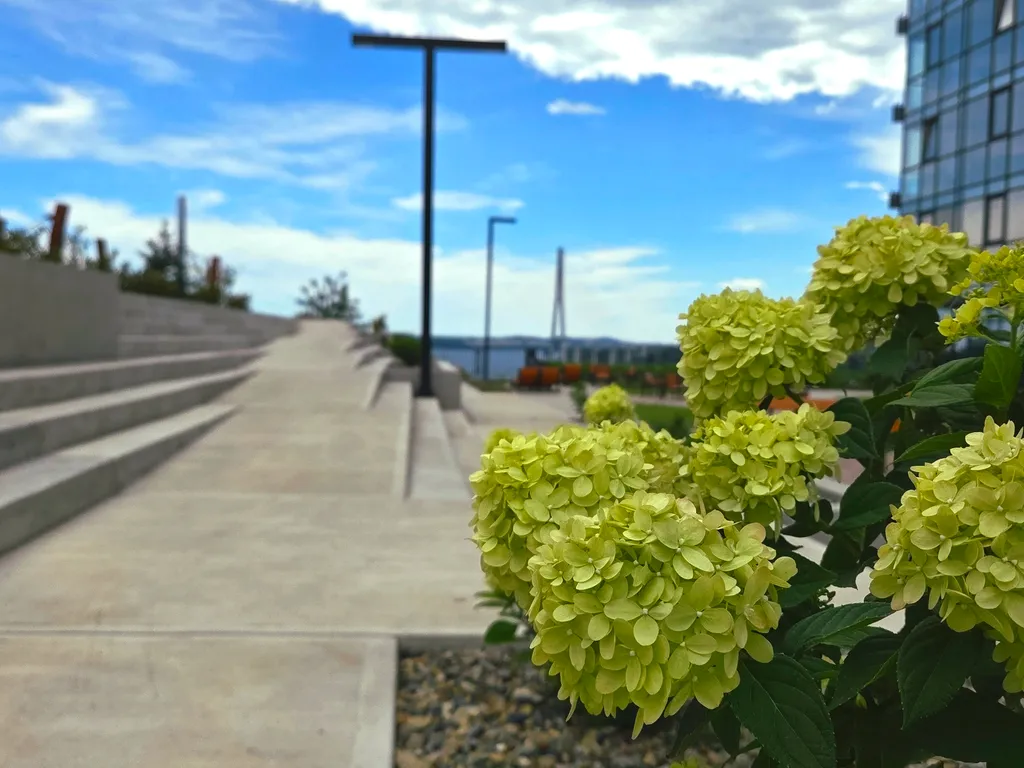 Уютная квартира в новом доме+парковка+удобное расположение