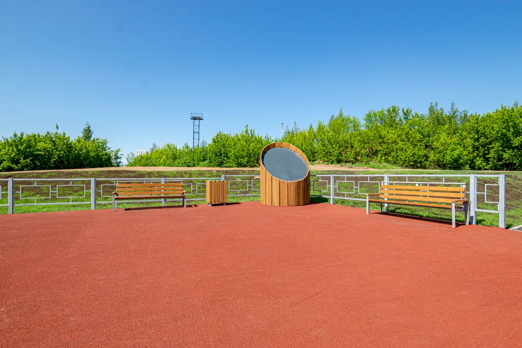 Шикарный вид 16 этажа на Каму | Цирк | УДС "Молот"