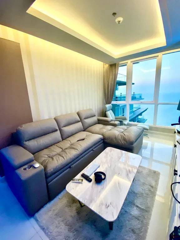 Просторные премиальные апартаменты-пентхаус