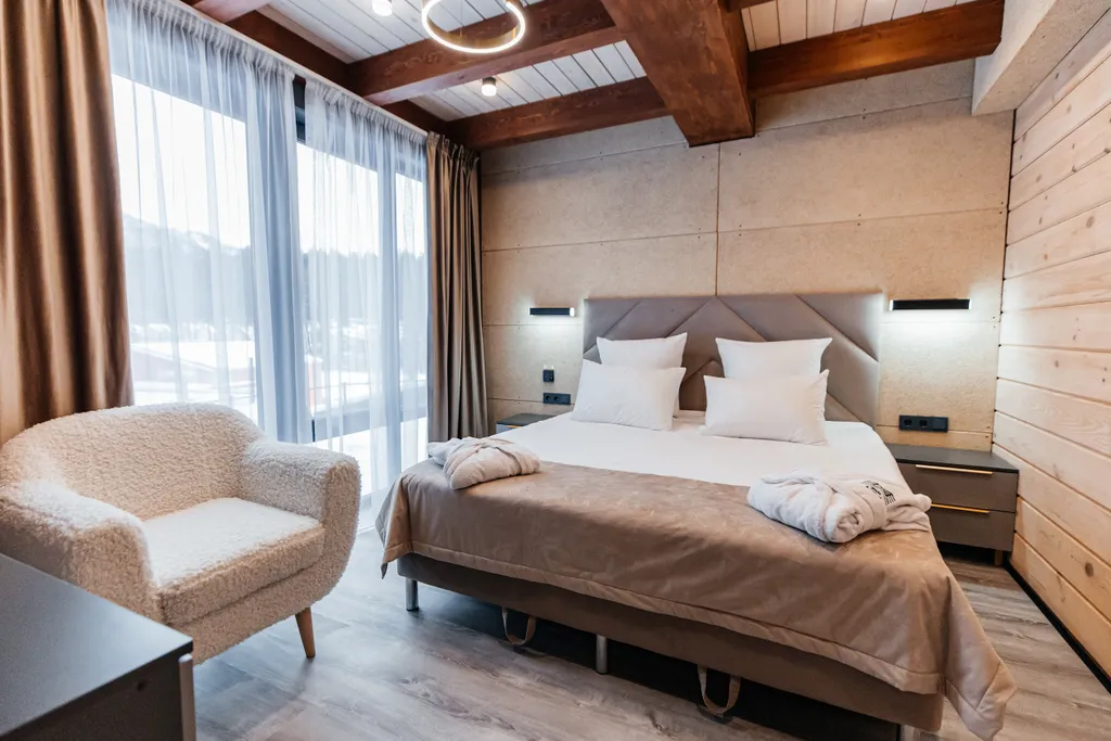 Апартаменты 2-комнатные с видом на горы