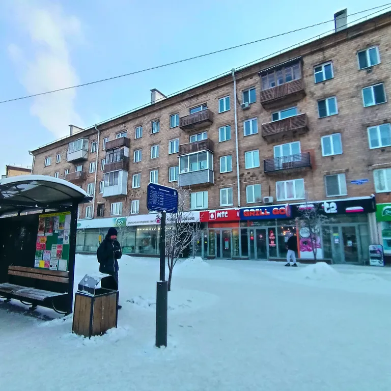 Красная площадь у жд вокзала