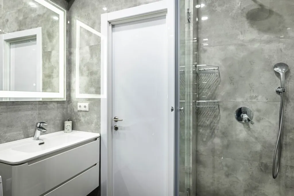 Трёхкомнатный люкс, вид на море, набережная и пляж в 5 минутах, центр