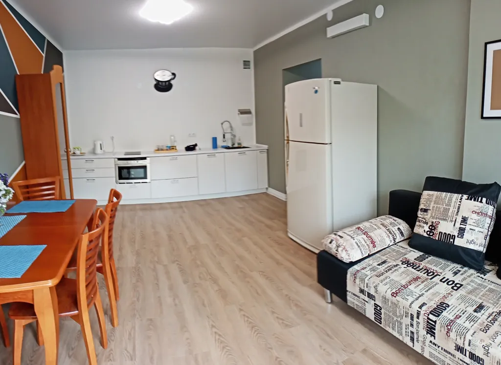 Рядом метро и Петроградка