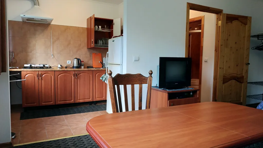 Квартира в домике с окнами в сад с отдельным входом и парковкой