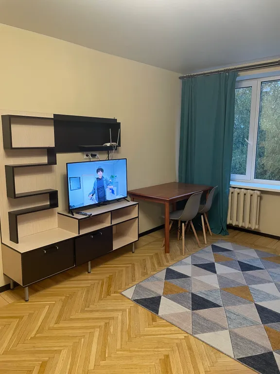 Уютная 1-комнатная квартира в зеленом районе города