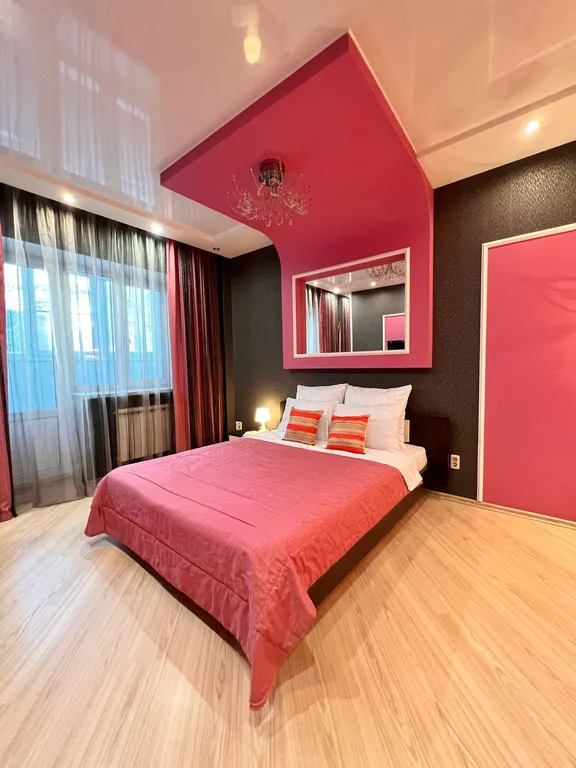 Стильная 2-комнатная квартира в центре города рядом с ТРЦ JamМоll — аренда посуточно в Киров