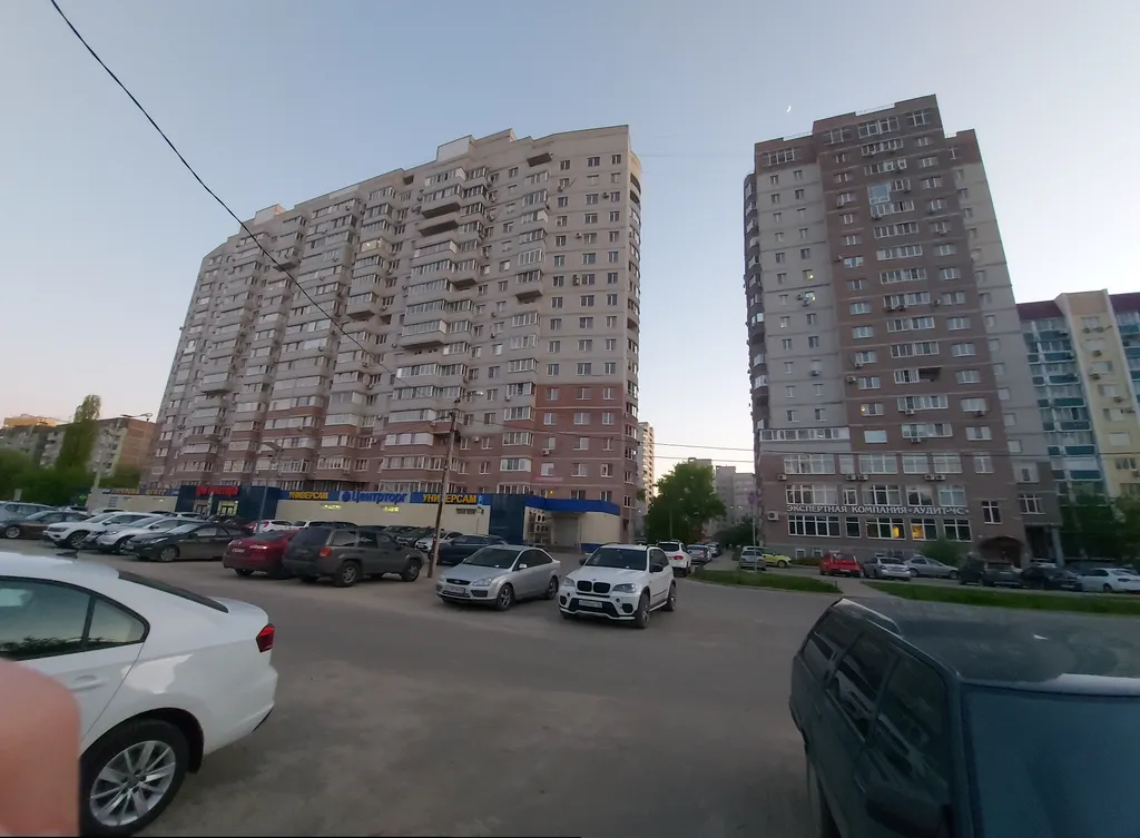 Уютная квартира у Галереи Чижова