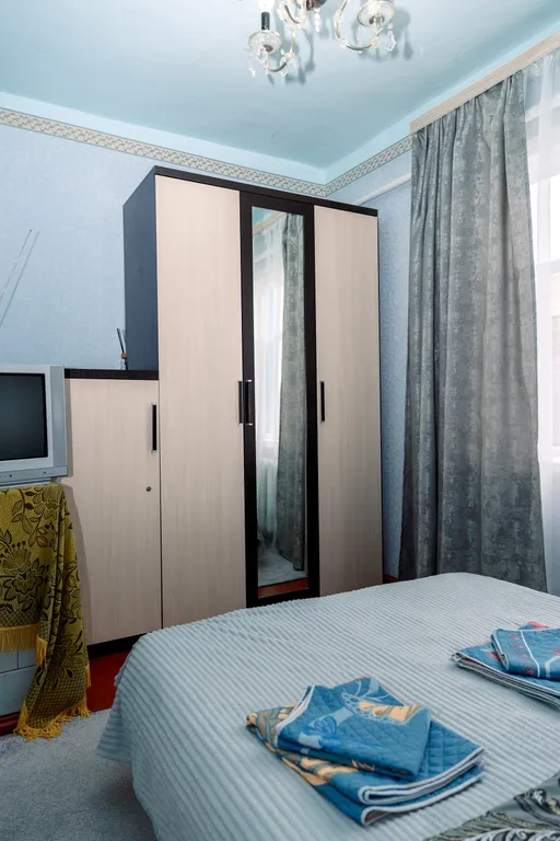 Уютный дом в тихом месте недалtко от центра посёлка