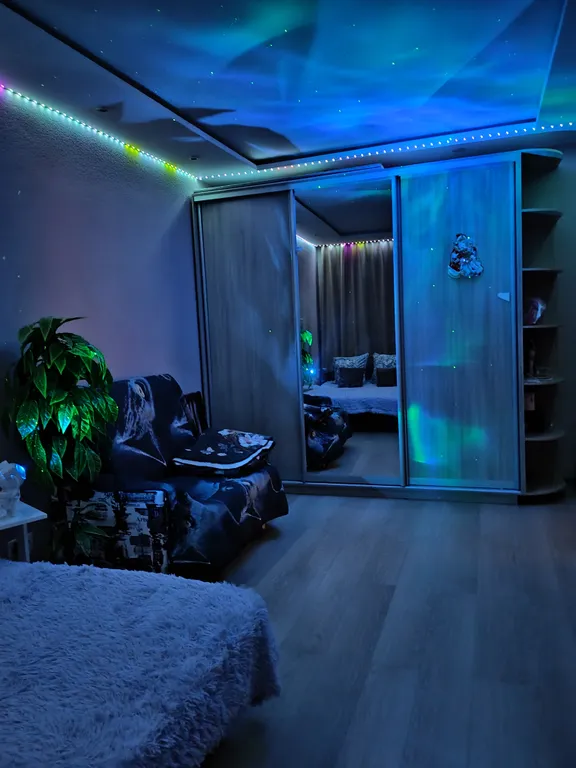 Уютная квартира у озера Разлив с лесопарком