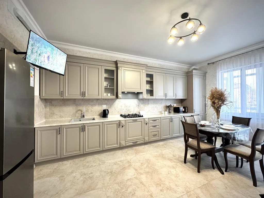 Двухкомнатная квартирас в элитной новостройке у парка