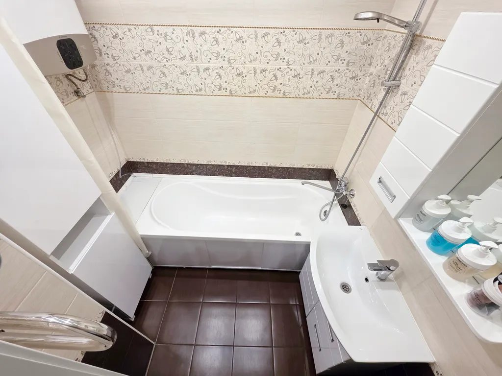 Шикарная, видовая 2-х комнатная квартира