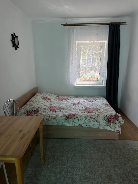 Коттедж Дом у моря с песчаным пляжем и лебедями — Евпатория