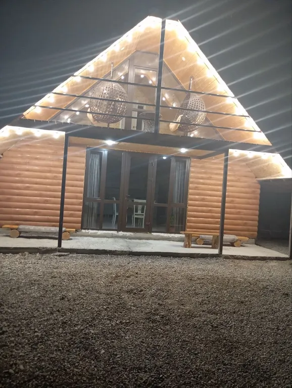 Коттедж с видом на горы — аренда посуточно в Нейтрино