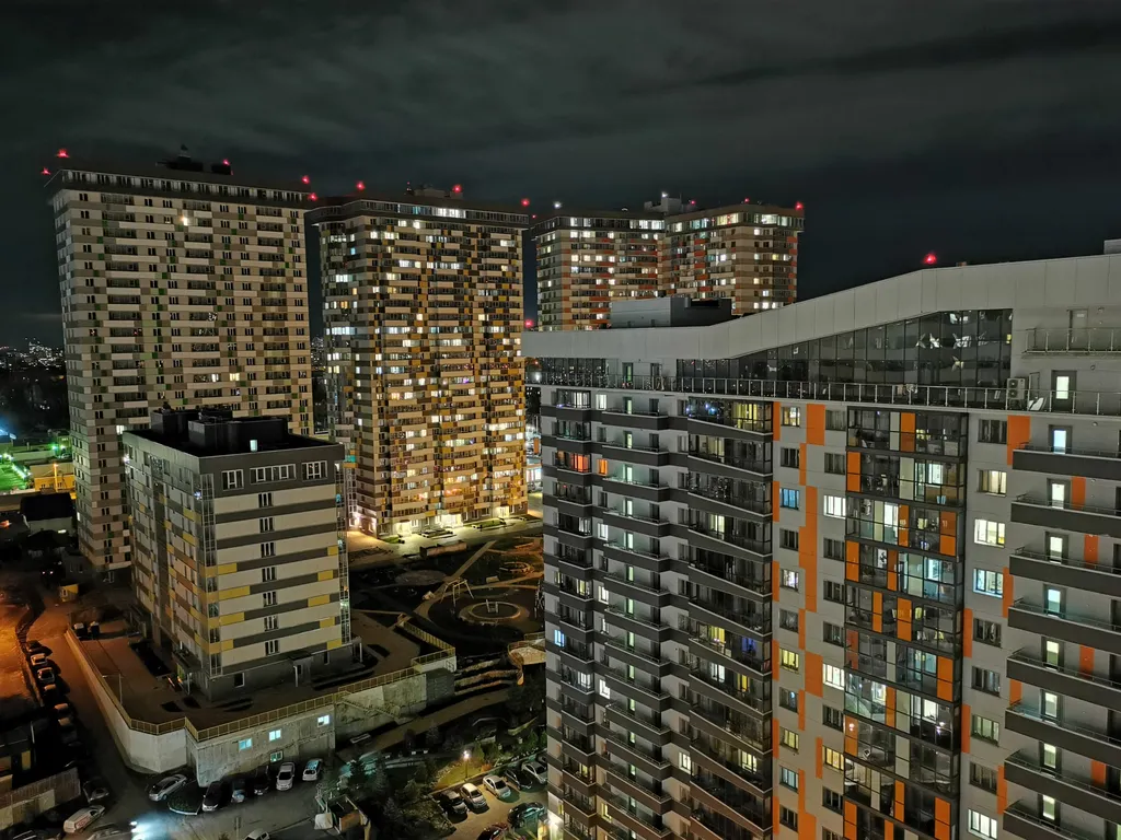 Квартира Квартира Люкс 21 этаж + теплая парковка территория парк недалеко ТЦ Аура — Новосибирск