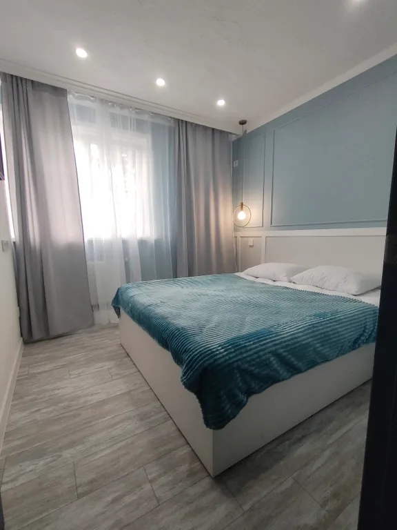 Квартира За сценой, исторический центр города, море — аренда посуточно в Таганрог