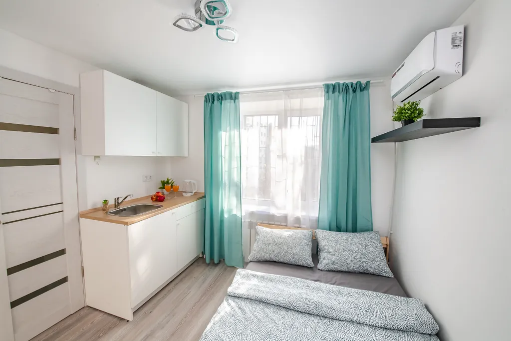 Уютная комната-студия на Второй речке рядом с автовокзалом