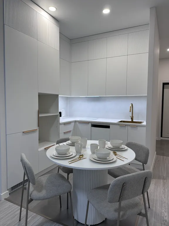 Новая квартира в центре микрорайона ЖК Знак