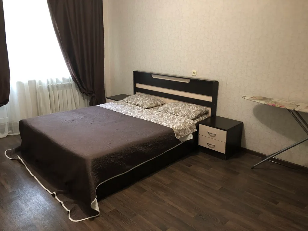 1-комнатная Квартира — аренда посуточно в Симферополь