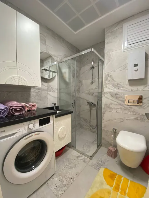 Яркая квартира 2+1