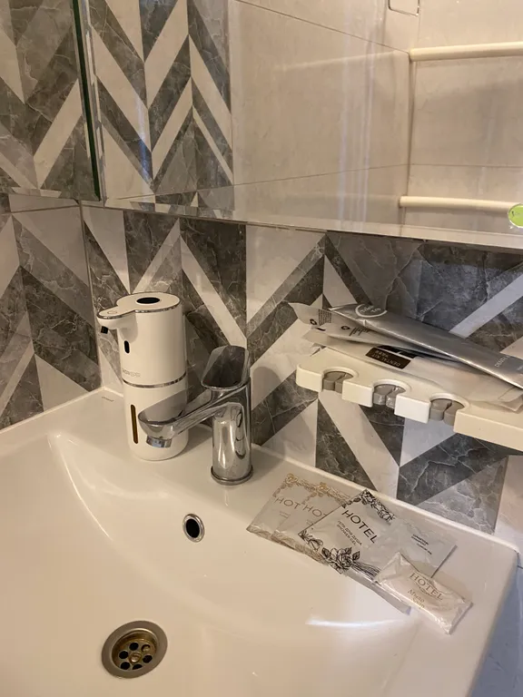 Квартира Уютная трехкомнатная квартира в престижном районе города — Элиста