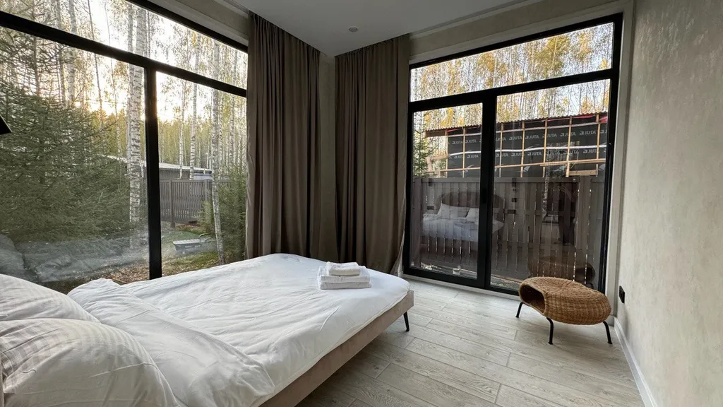 Коттедж Панорамный дом в окружении леса с сауной и чаном — Семеновское