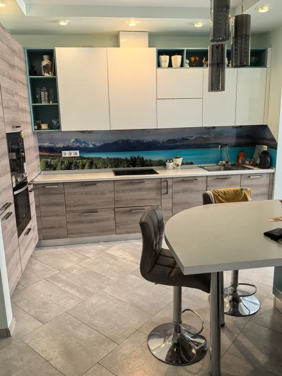 Отличная квартира в центре рядом с Морпортом