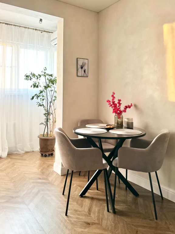 Шикарные апартаменты с прекрасным видом на реку Кубань