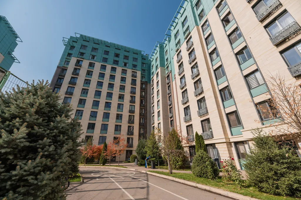 Gagarin park mega mall