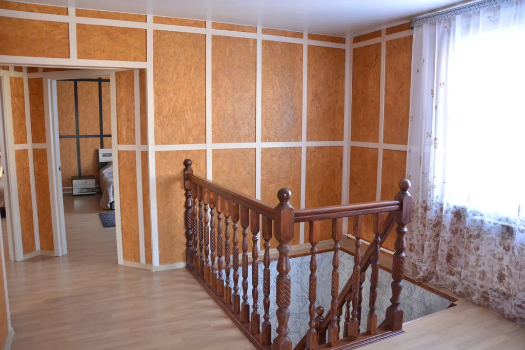 Уютный загородный дом с видом на гору Зеленая