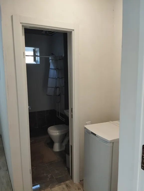 Трёхместный номер 2+1 свой санузел в комнате рядом с озером