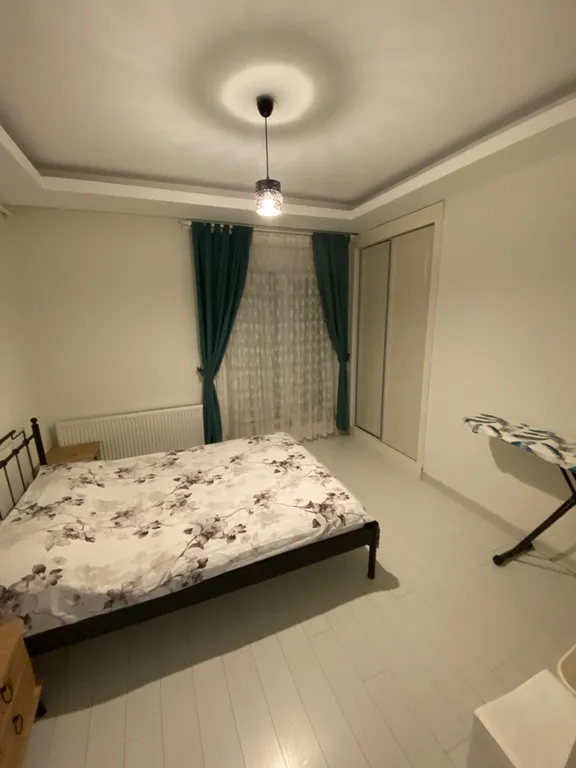 Отличное расположение в коньяалты Алтынкум 60 метров до моря