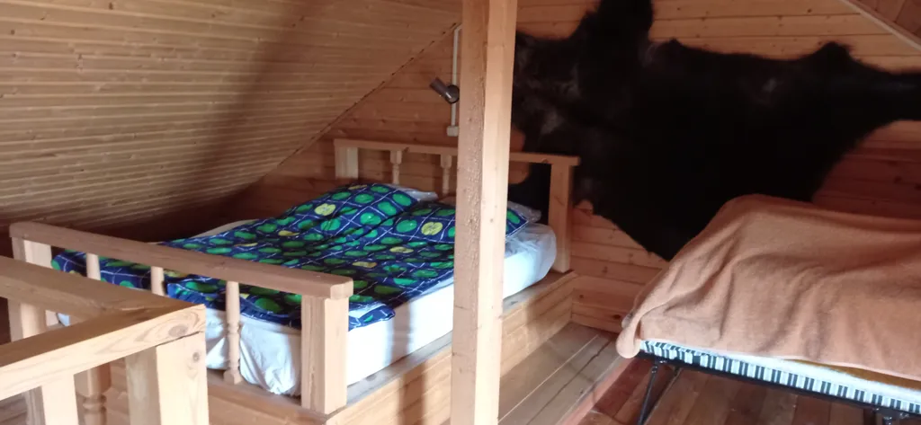 Уютный деревянный дом с мансардой и русской печкой