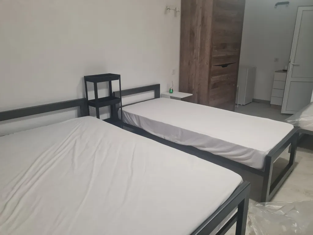 Прекрасная чистая комната в тихом и спокойном месте