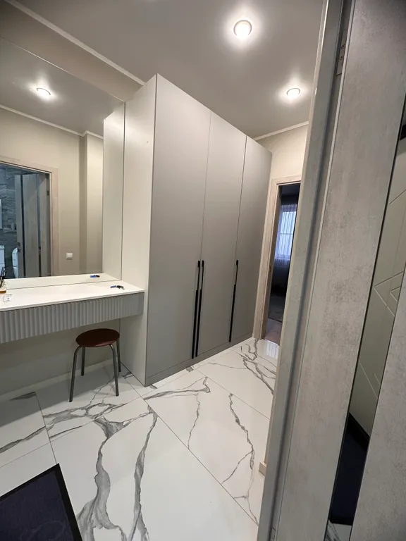 Уютная квартира в центре города с дизайнерским интерьером — аренда посуточно в Минеральные Воды