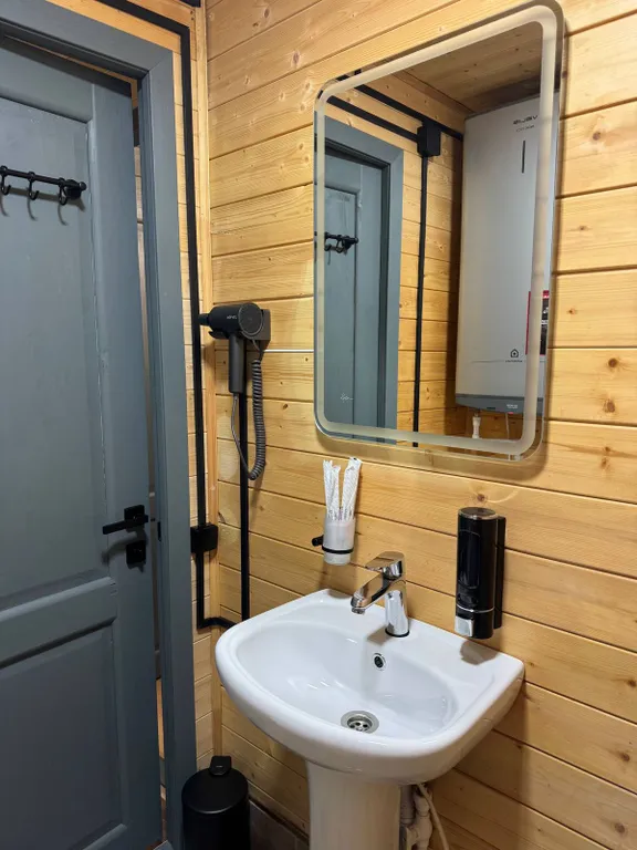 Коттедж Уютный домик на 4-х — Архыз